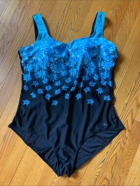 Swimsuits For All Black and Turquoise Floral One-Piece Swimsuit Size 24